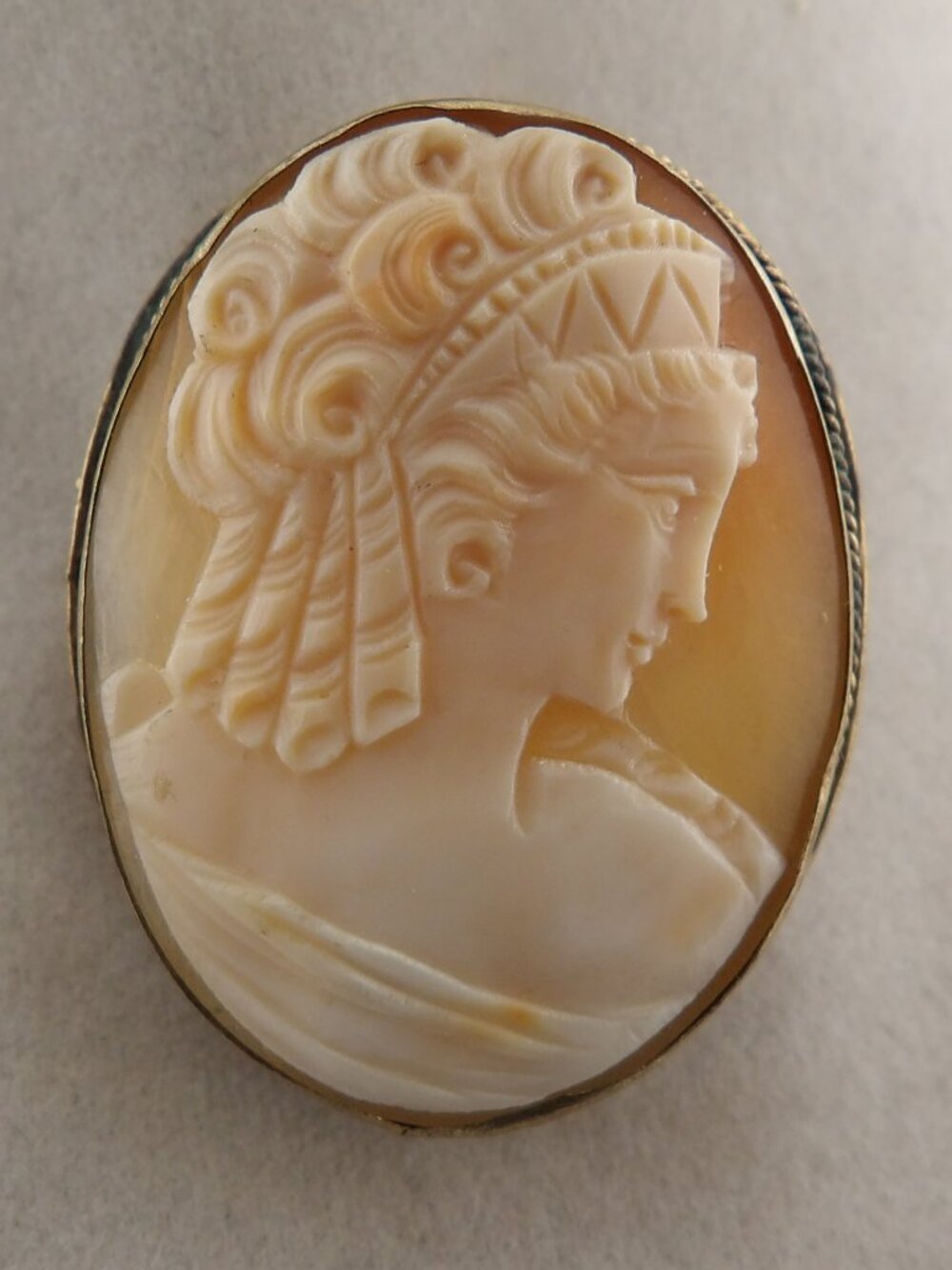 Vintage Natural Shell Carved CAMEO Brooch, Pin, Pendant